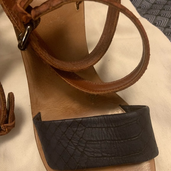 Vince High Heel Ankle Strap Sandals - Size 7 - Picture 3 of 4